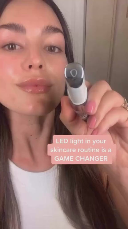 SkinMagic Pen [Sonic Vibration and LED for Eyes & Lips]